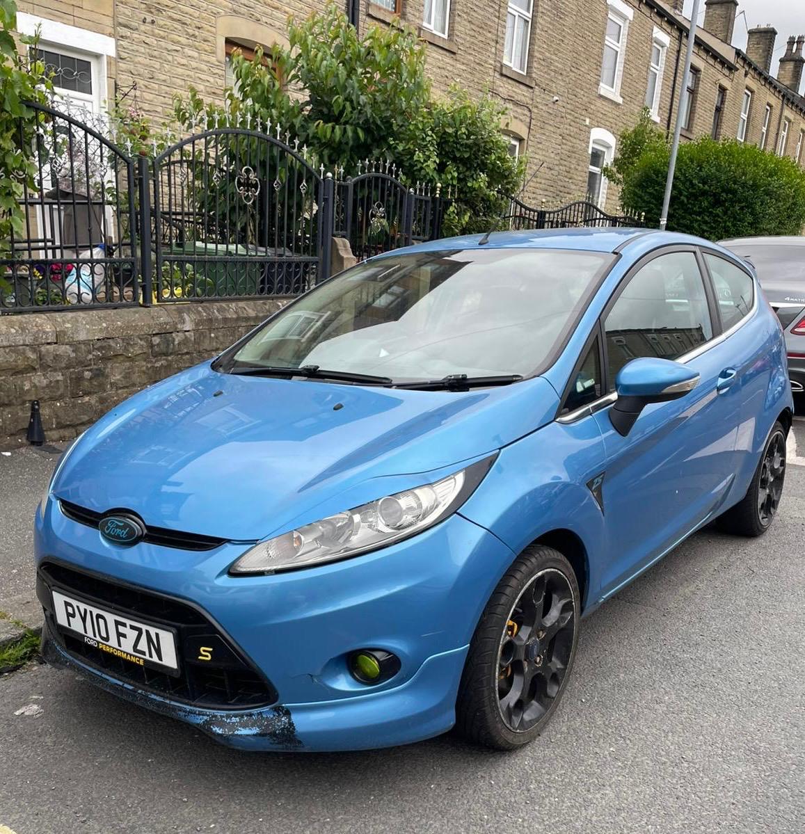 Ford Fiesta Zetec 1.6 TDCi – Ford Fiesta